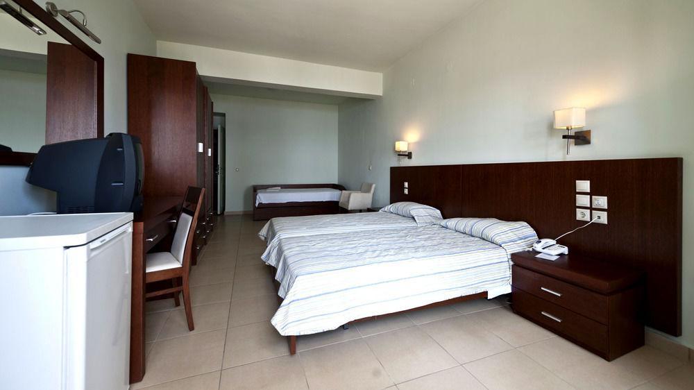 Skiathos Club Hotel & Suites فاسيلياس المظهر الخارجي الصورة