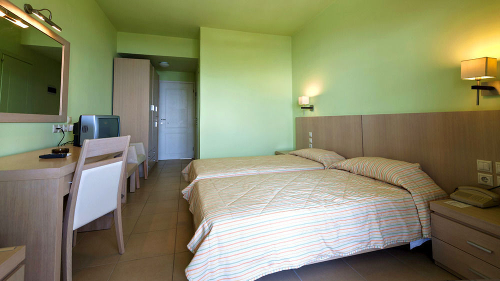 Skiathos Club Hotel & Suites فاسيلياس المظهر الخارجي الصورة