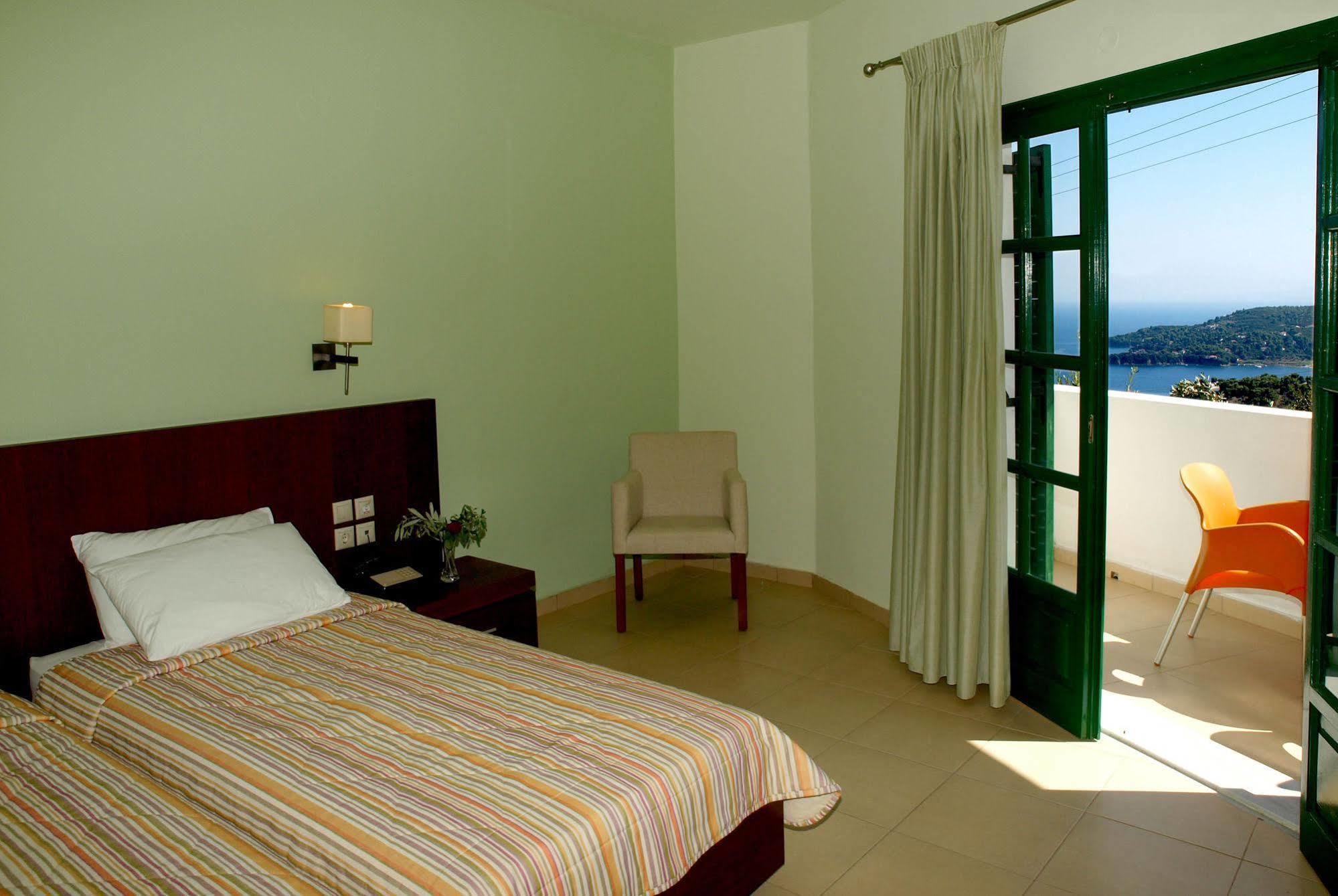 Skiathos Club Hotel & Suites فاسيلياس المظهر الخارجي الصورة