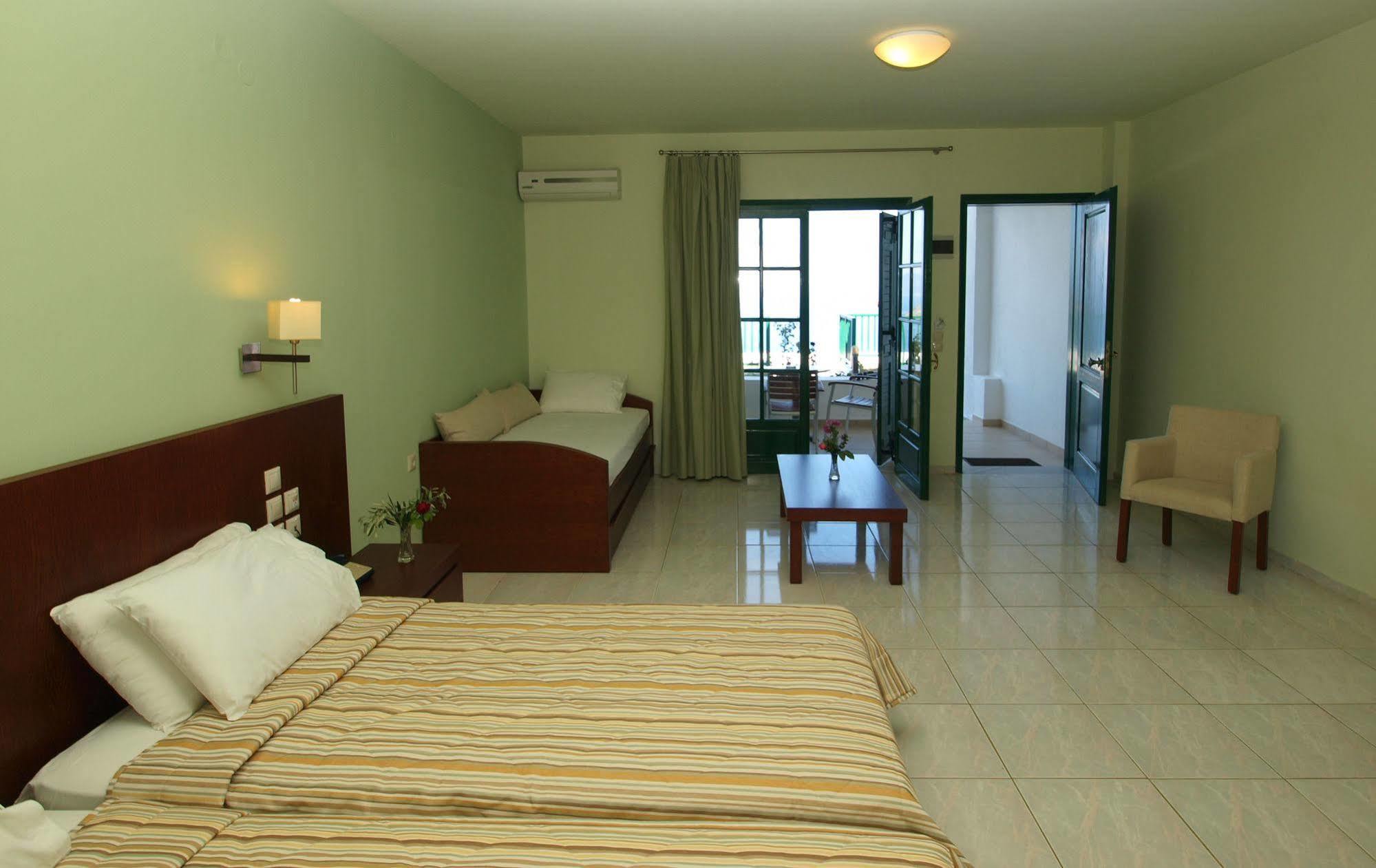 Skiathos Club Hotel & Suites فاسيلياس المظهر الخارجي الصورة