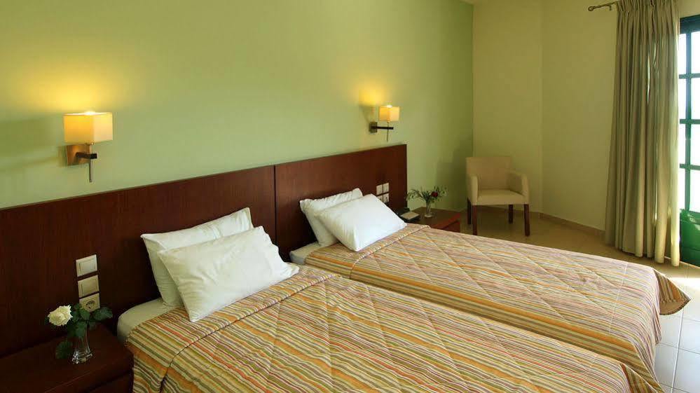 Skiathos Club Hotel & Suites فاسيلياس المظهر الخارجي الصورة